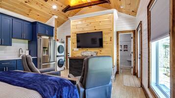 1 bedroom, WiFi, bed sheets, wheelchair access