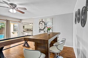 Dining - New Brick Beauty Private Pool (Richardson)