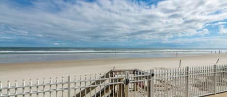 Sur la plage