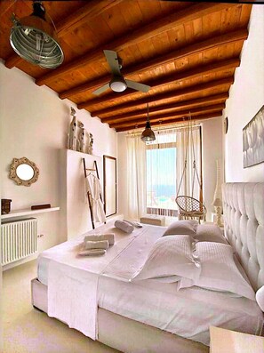Iron/ironing board, travel cot, free WiFi, bed sheets - Luxury villa with pool and sunse view! (Μυκονος)