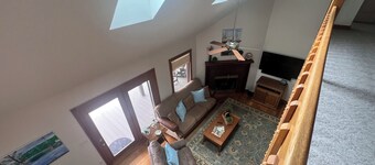 Beautiful home on Blounts Bay ready for your next family vacation