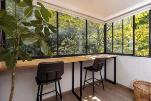 Interior - lEPl Warm & renewed design apt near Provenza (Medellín)