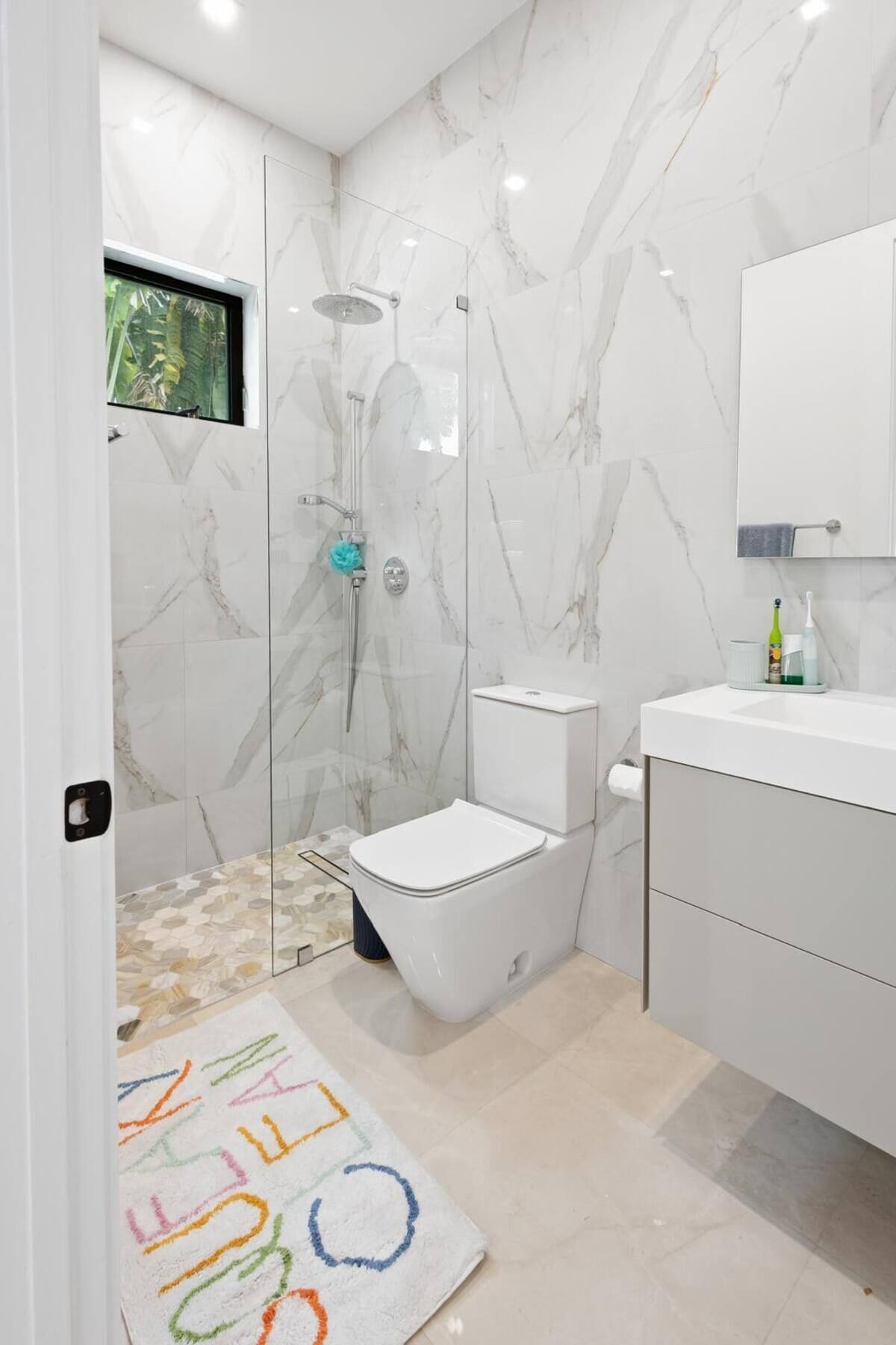 Hair dryer, towels, toilet paper