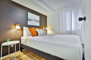 3 bedrooms, free WiFi, bed sheets - Ski-In Ski-Out / Brand New Townhouse / Modern (Kimberley)