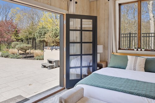 Private Forest Estate - Pool · Theater · Game Room . Sleep 18