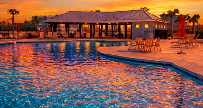 Pool, Walk To Beach, Water Views, Firepit, Dog Friendly, Luxury 4BR, Summer Salt