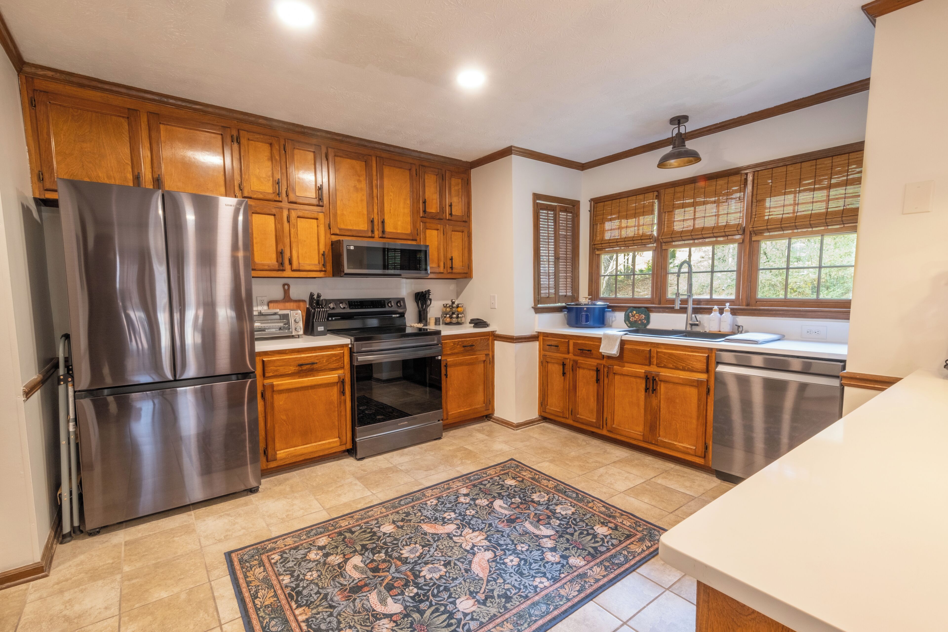 Microwave, oven, stovetop, dishwasher