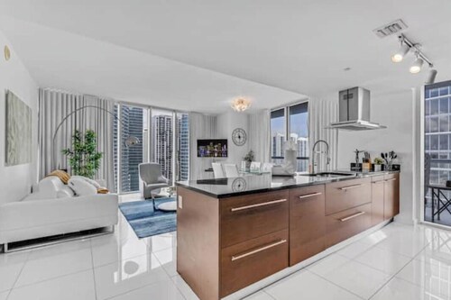 Icon Brickell
