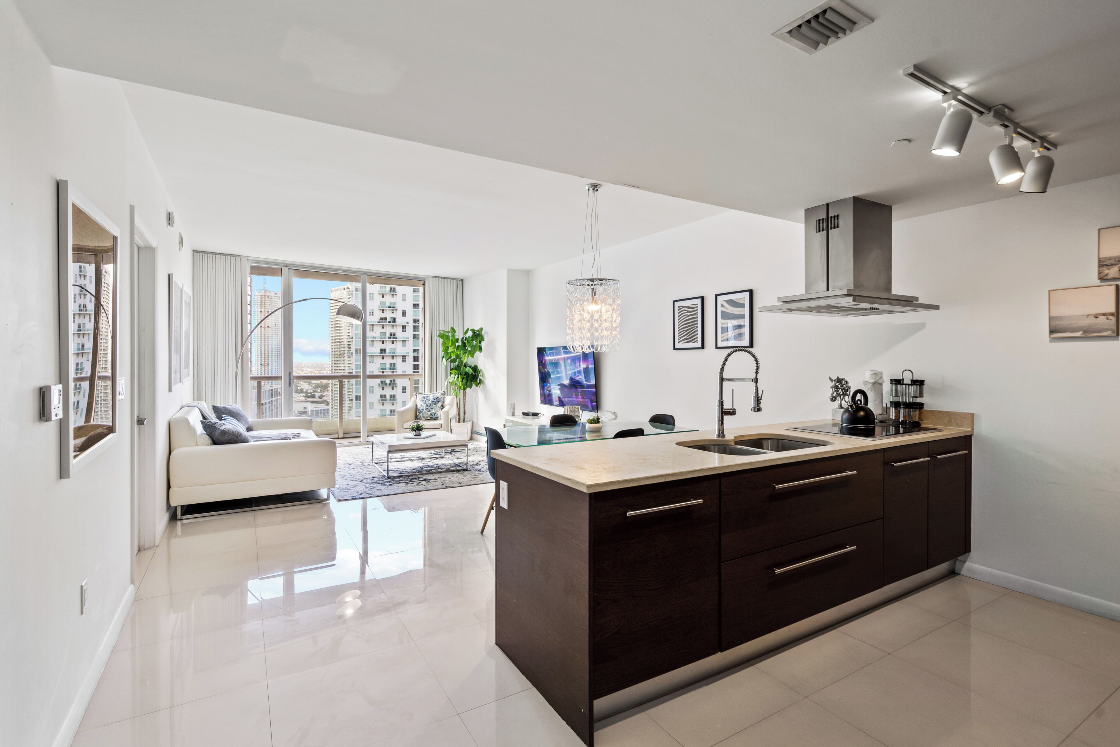 Apartment, 1 King Bed with Sofa bed, Kitchen, City View | Interior