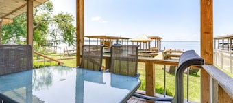 Lakefront Livingston Retreat w Dock & Fire Pit!