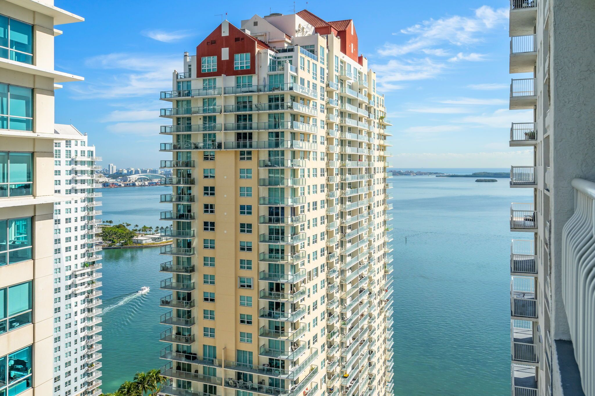 Apartment, 1 Bedroom, Kitchen, City View | Exterior