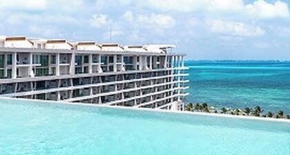 Luxury Oceanfront Resort Suite – Garza Blanca Cancun Costa Mujeres
