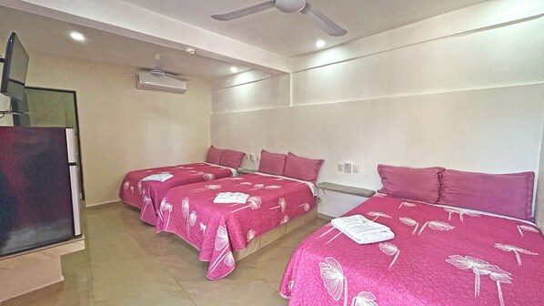 Habitación triple básica | Wifi gratis