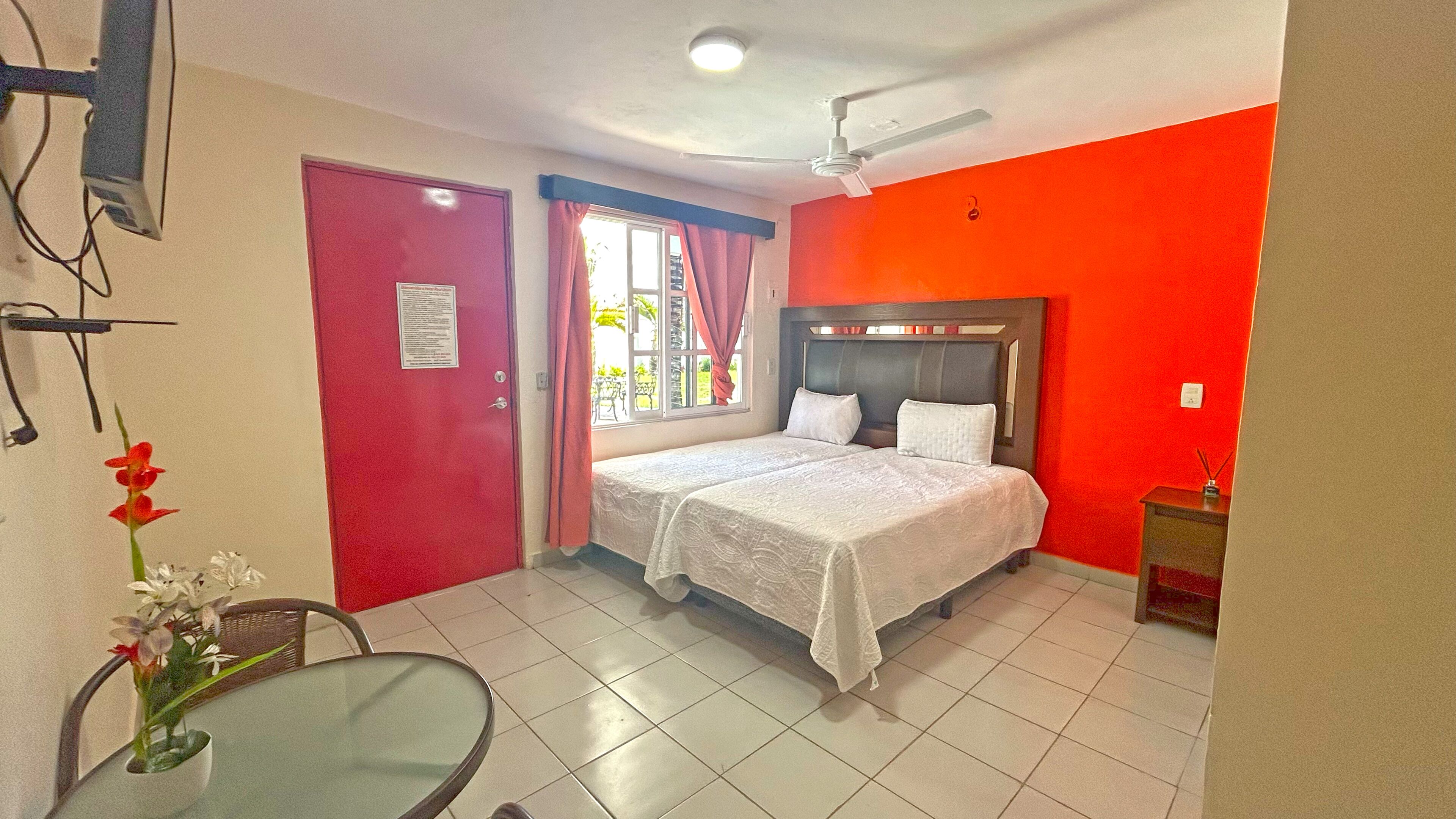 Basic Double Room Single Use | Free WiFi