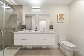 Shower, hair dryer, towels, soap - 2BR 2BR West Coast Condo, Pool, Rooftop, Beaches,  Restaurants - Coral Beach 101 (Barbados, W)