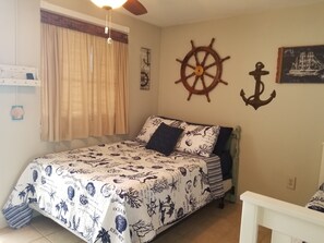 1 bedroom, iron/ironing board, WiFi, bed sheets - Oceanfront 1-bedroom condo on North Beach with a pool! (Hampton)