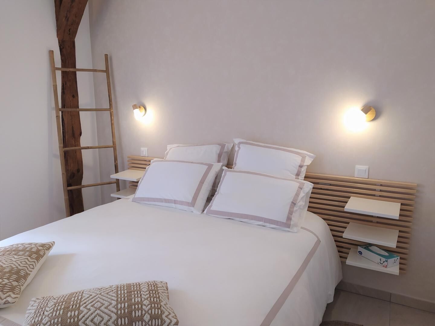 2 habitaciones, tabla de planchar con plancha y wifi gratis 