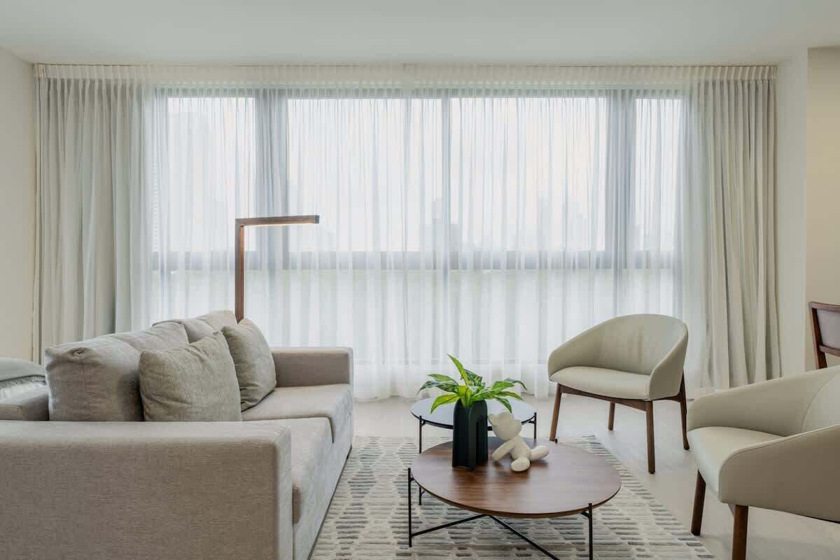 TV, offices
