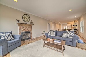 TV, fireplace, table football, ping pong - Pet Friendly Harbor Springs Home w Hot Tub (Harbor Springs)