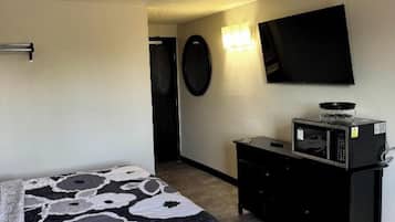 Iron/ironing board, WiFi