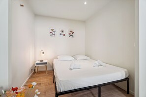 WiFi, bed sheets - Viel Antibes - Appartement rénové & cosy (Antibes)
