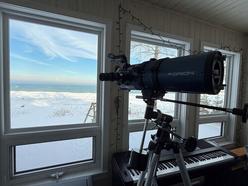 Welcome to your peaceful Lake Huron getaway located along US Highway 23 N in Ocqueoc.