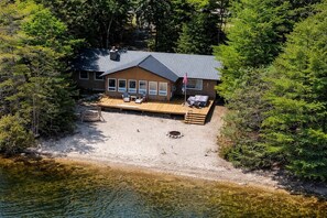 Exterior - Welcome to your peaceful Lake Huron getaway located along US Highway 23 N in Ocqueoc. (Ocqueoc)