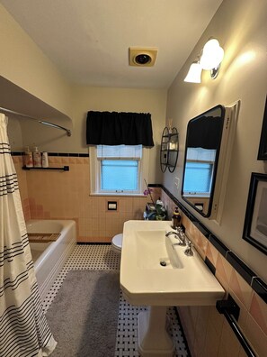 Bathroom - 3-bedroom house in Waldo Neighborhood of Kansas City with all the vibes. (Kansas City)