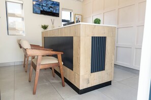 Interior - Premium Resort Guesthouse (Palapye)