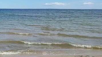 Am Strand, Liegestühle, Strandtücher