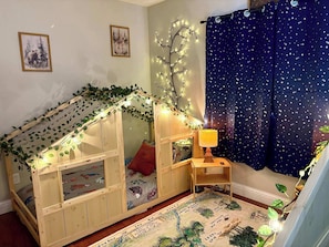 3 Schlafzimmer, Bügeleisen/Bügelbrett, Reisekinderbett, kostenloses WLAN