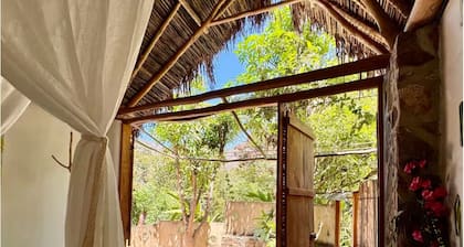 Yelapa Village: Spring