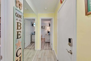 Interior - A Relaxing  Place to Stay near the Beach with Pool (North Myrtle Beach)