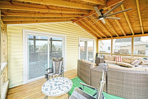 Pets Welcome! Modern Cottage + Screened-In Deck, Steps from the Beach
