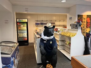 Gift shop