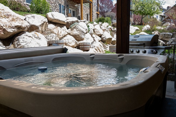 Bain à remous extérieur