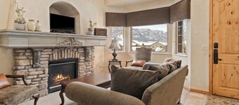 Cascade Ridge Retreat C506 | Game Rm | Hot Tub