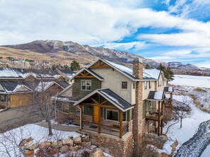 Exterior - Cascade Ridge Retreat C506 | Game Rm | Hot Tub (Eden)