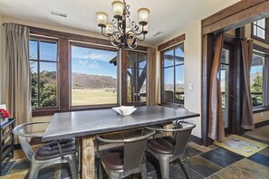 Dining - Edgewater Getaway EW103 |Lakefront |Hot Tub |Pool (Huntsville)