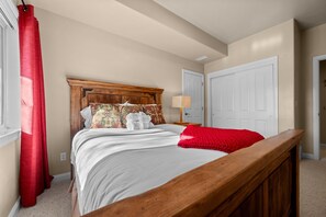 3 Schlafzimmer, Bügeleisen/Bügelbrett, Reisekinderbett, kostenloses WLAN