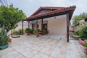 Terrace/patio - Casa para 8 a 120m da Praia em Porto de Galinhas (Ipojuca)