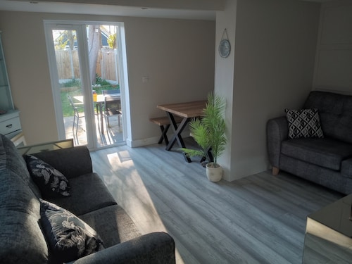 Refreshing seaside retreat Rhyl