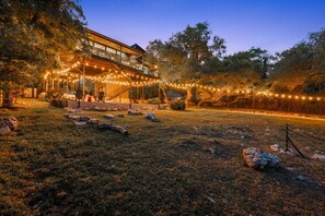 Exterior - The Birdhouse, deep cove, boatslip and ramp!  Outdoor dining, spa and games! (Briarcliff)