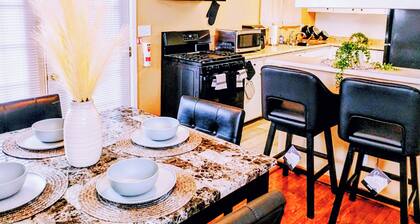 Nice Spacious 3 Bedroom 2 Bathroom Ranch Home