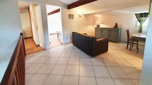 Unclassified image, 3 of 17, button - CASA FOCI -  maison T3 (Sainte Lucie de Porto Vecchio)