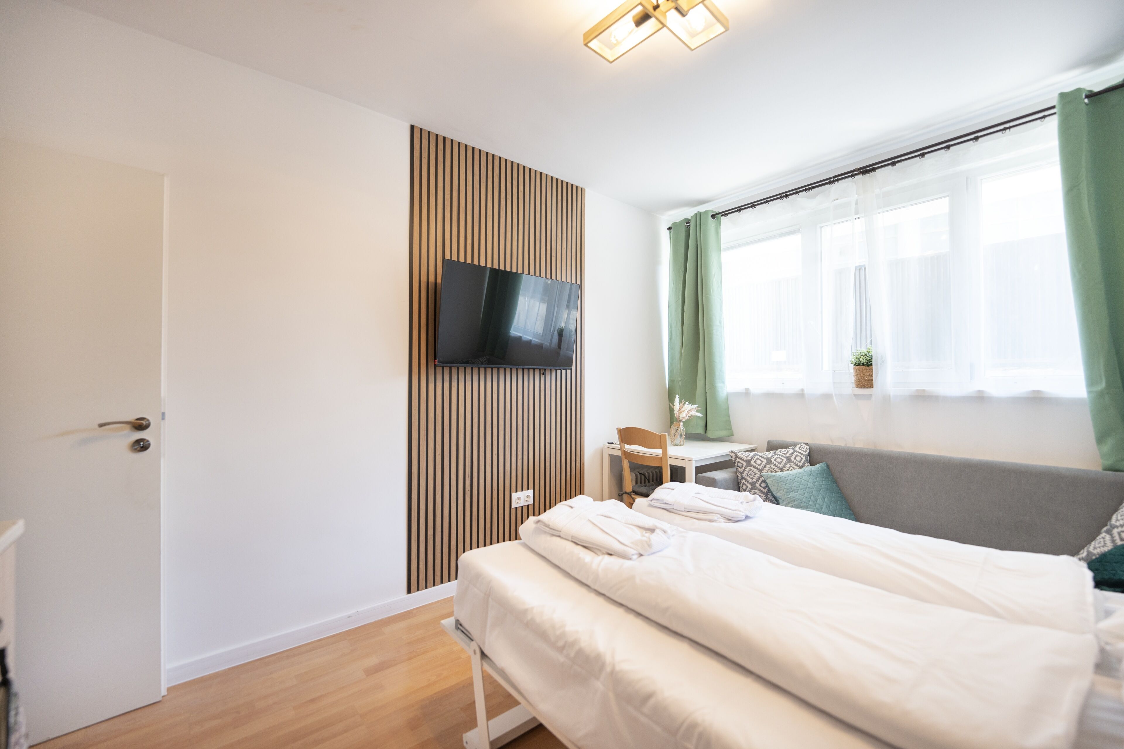 1 bedroom, iron/ironing board, WiFi, bed sheets