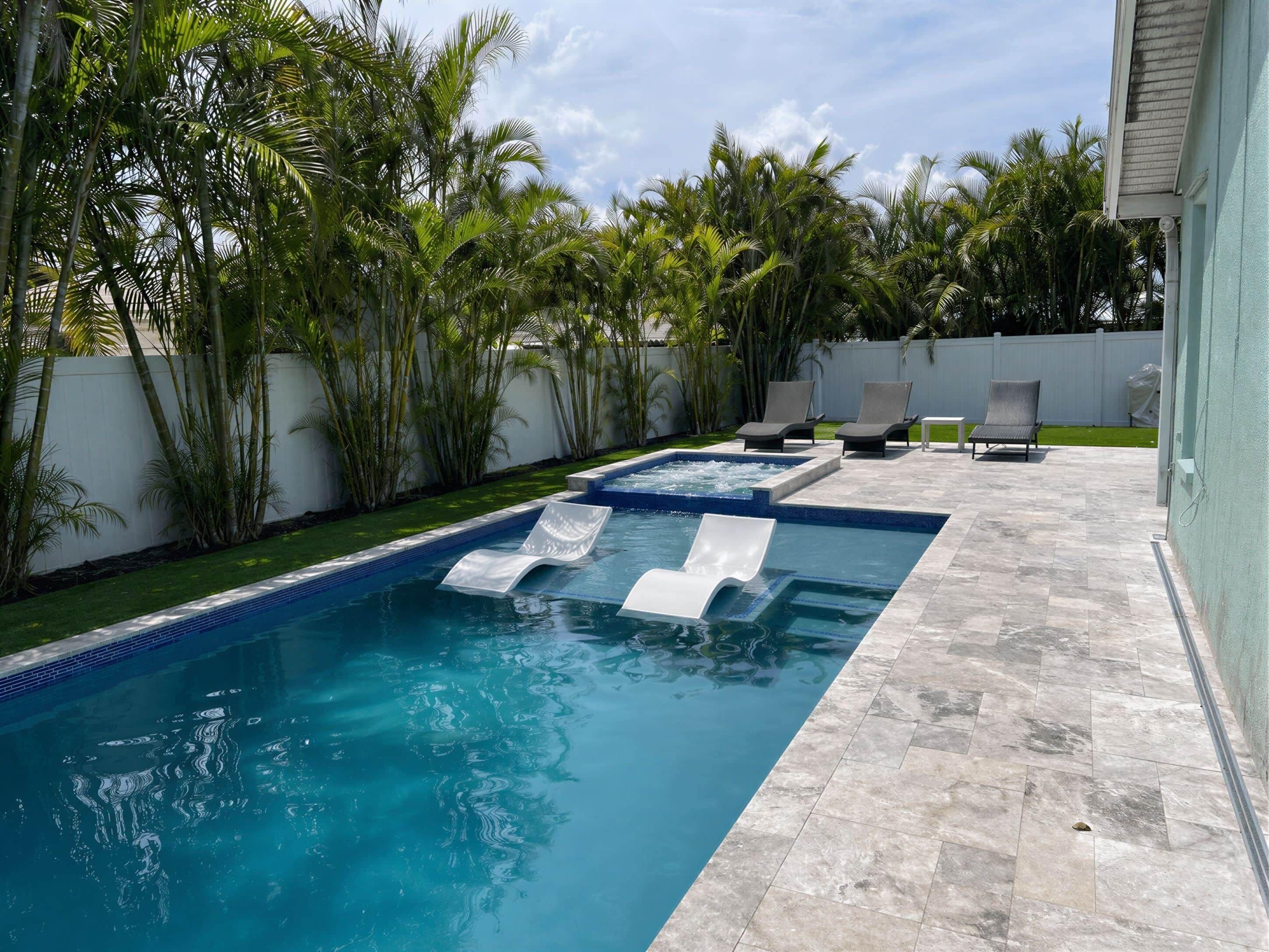 Piscine extérieure, piscine chauffée