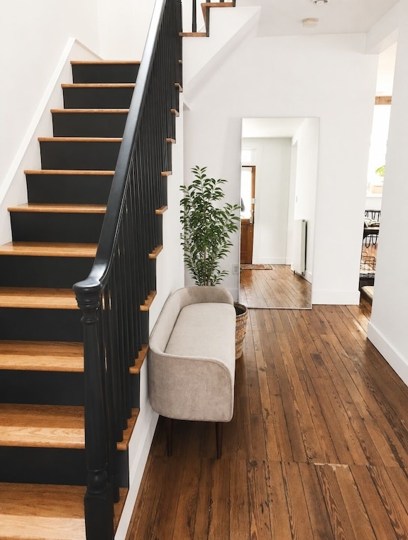 Modern Victorian Retreat With Wraparound Porch Near Uva & Downtown - Charlottesville, VA