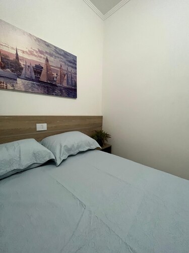 Comfort and Convenience: Furnished Apartment in the Zélia Region