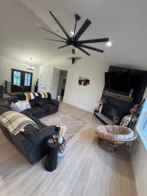 Smart TV, fireplace, printers